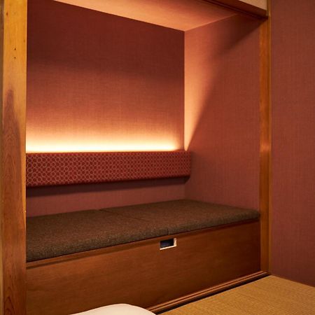 Kagurazaka Retro Bar & Hotel Токио Екстериор снимка