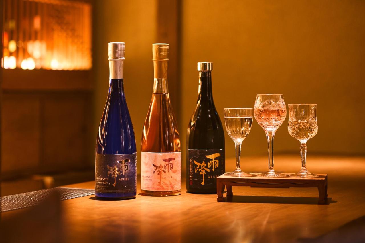 Kagurazaka Retro Bar & Hotel Токио Екстериор снимка